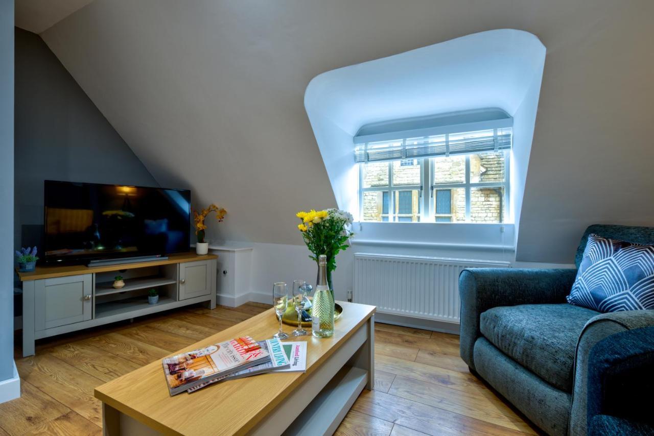 - Stylish 2-bed With Wifi